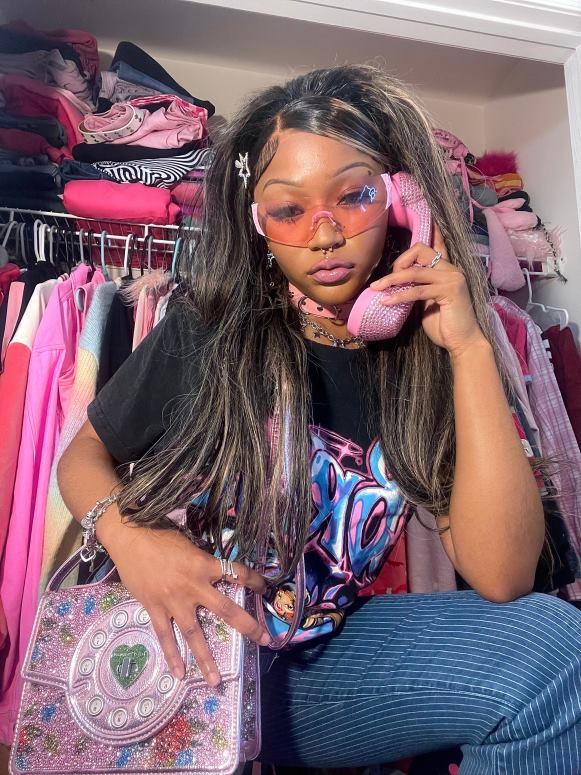 Betsey Johnson accesorios mujer F00V208 kitsch dame una bolsa de teléfono de anillo rosa