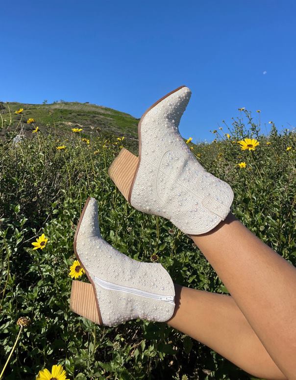 Betsey Johnson zapatos mujer F00V37 diva Marfil